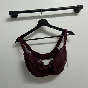 NWT 30I Burgundy Minimizer Bra